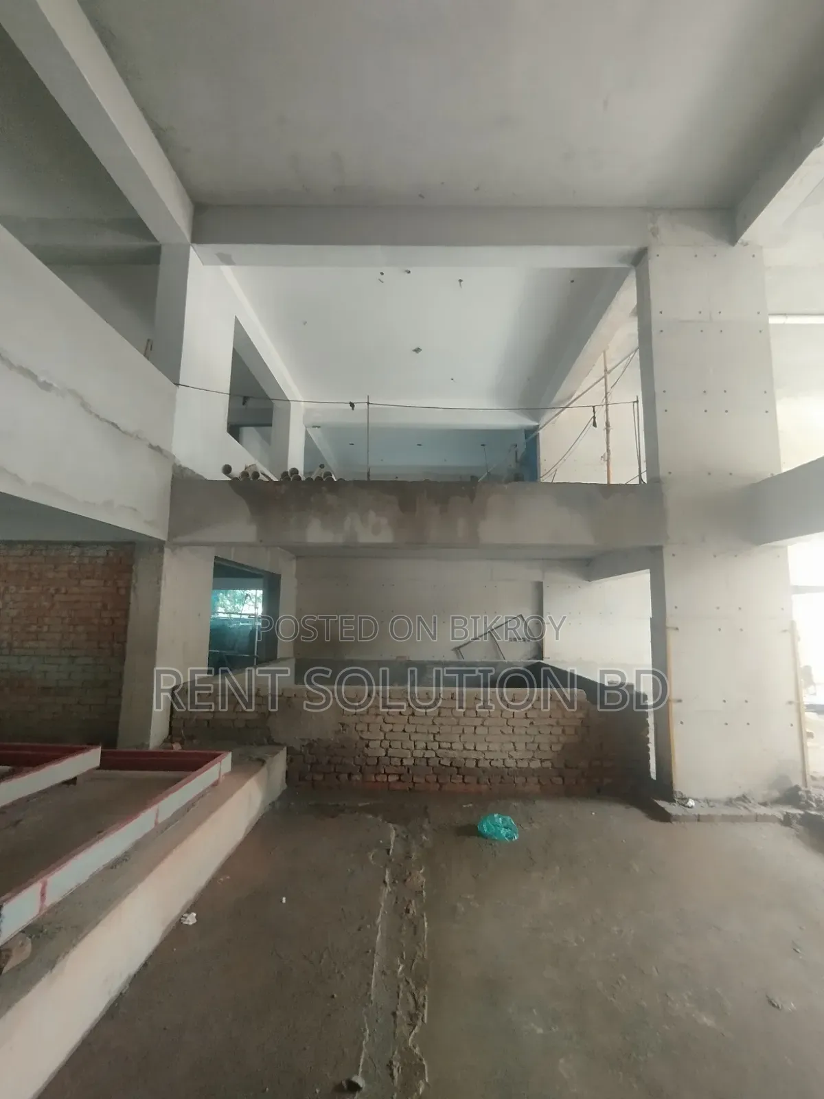 Landmark Commercial Building for Rent | 40,000 SFT Full Building