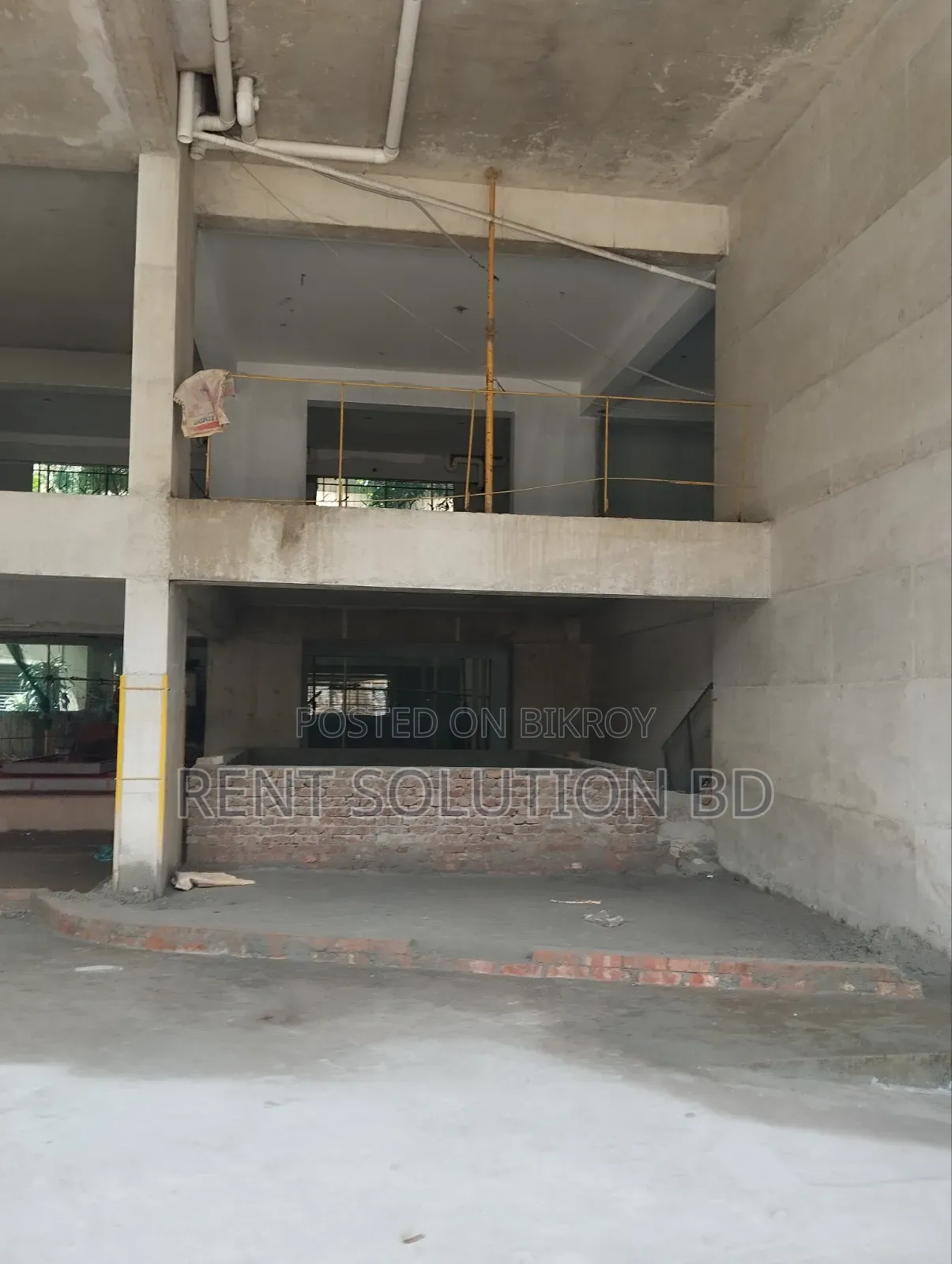 Landmark Commercial Building for Rent | 40,000 SFT Full Building