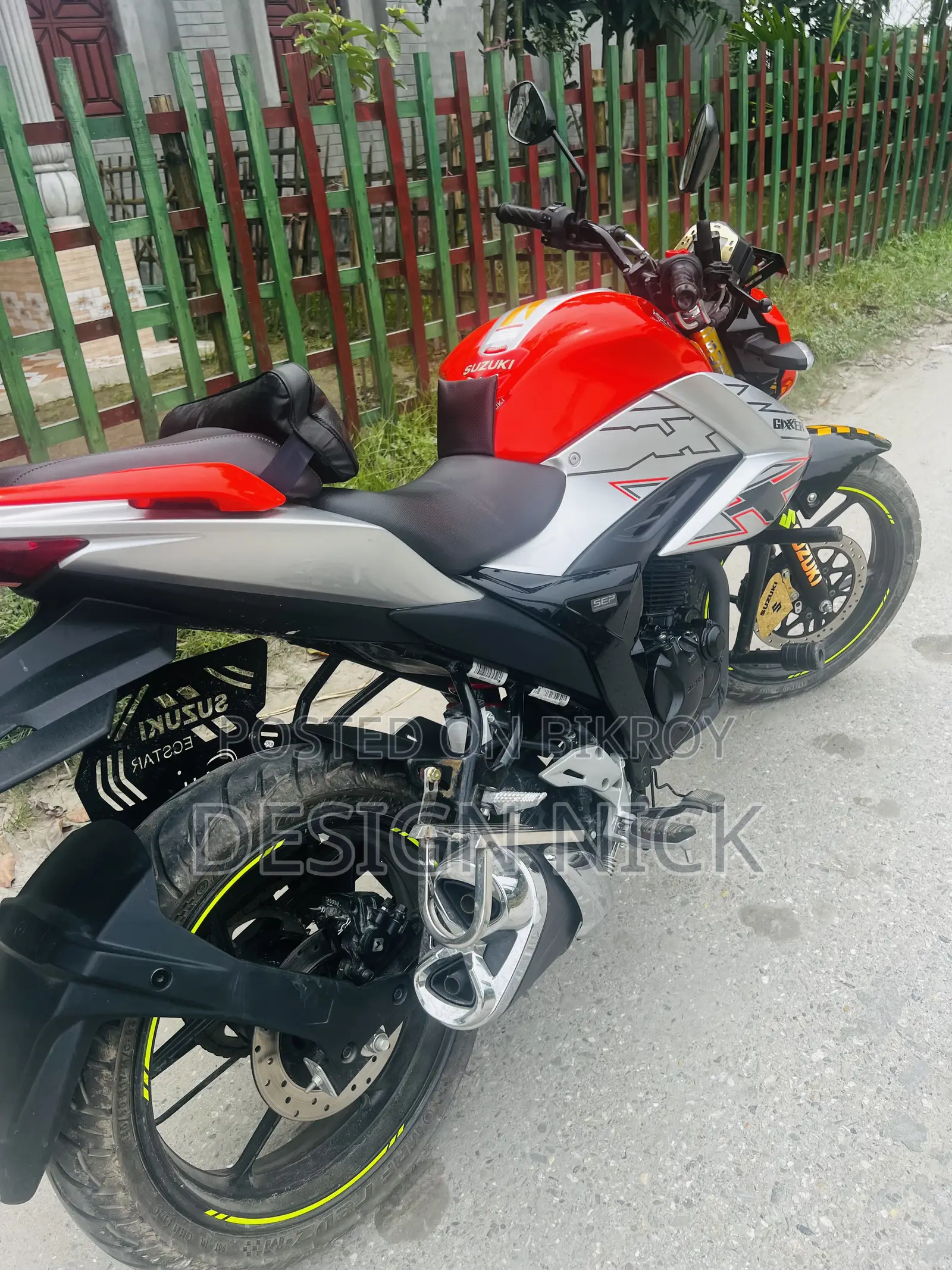 Suzuki Gixxer 2024 Orange