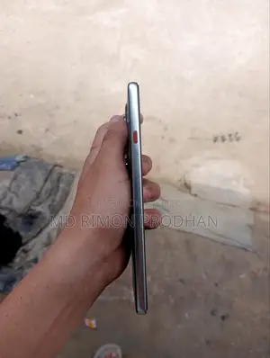 টেকনো ক্যামন ৪০ ২৫৬ জিবি ব্ল্যাক