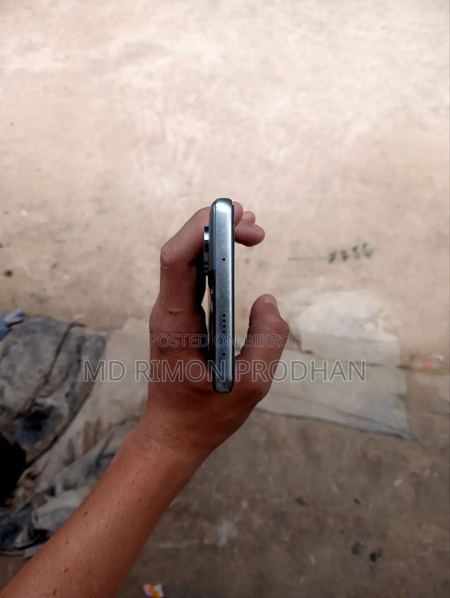 টেকনো ক্যামন ৪০ ২৫৬ জিবি ব্ল্যাক
