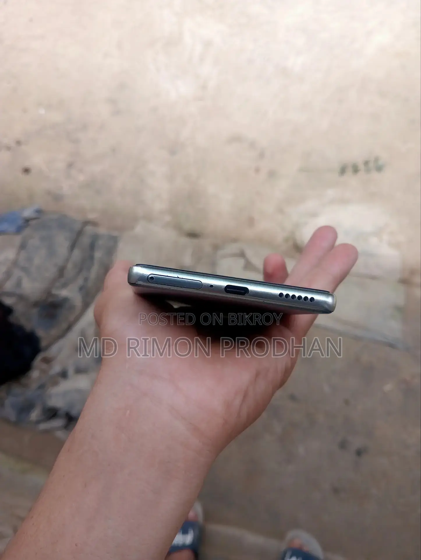 টেকনো ক্যামন ৪০ ২৫৬ জিবি ব্ল্যাক