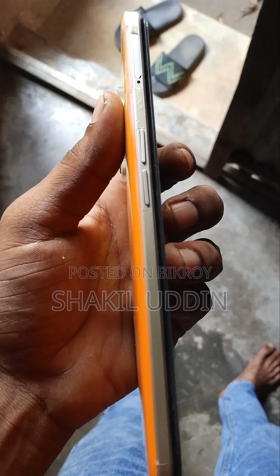 রিয়েলমি ৯ ১২৮ জিবি গোল্ড
