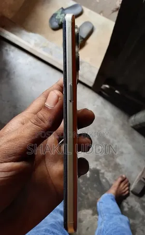 রিয়েলমি ৯ ১২৮ জিবি গোল্ড