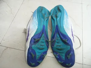 ফুটবল বুট