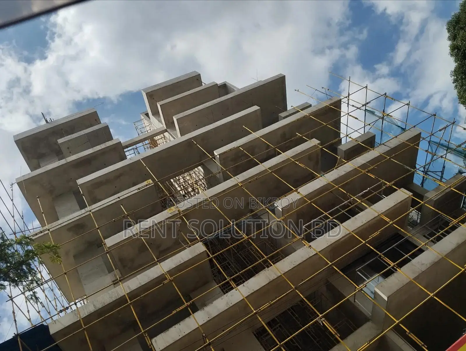 Landmark Commercial Building for Rent | 40,000 SFT Full Building