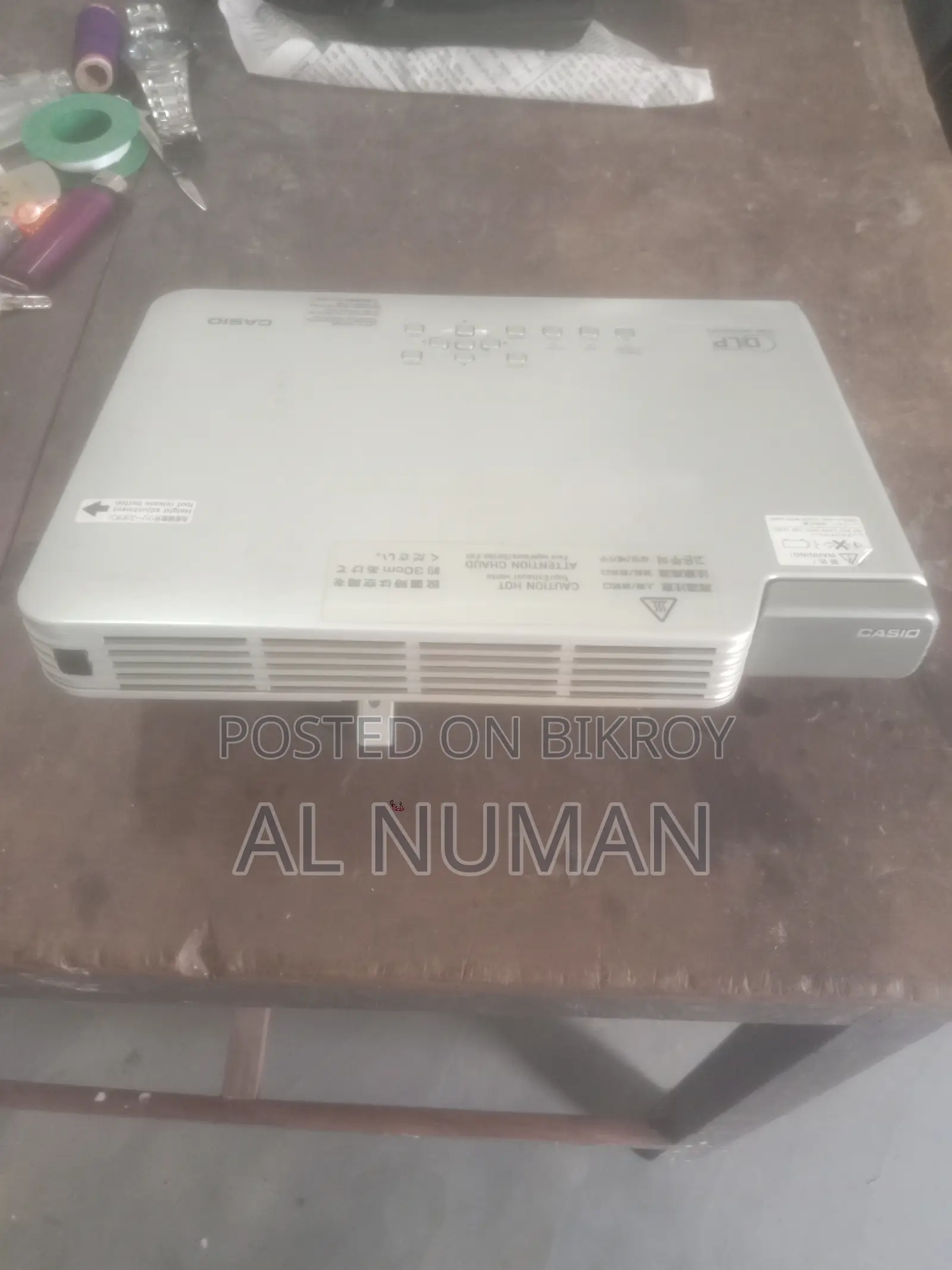 কাসিও প্রজেক্টর