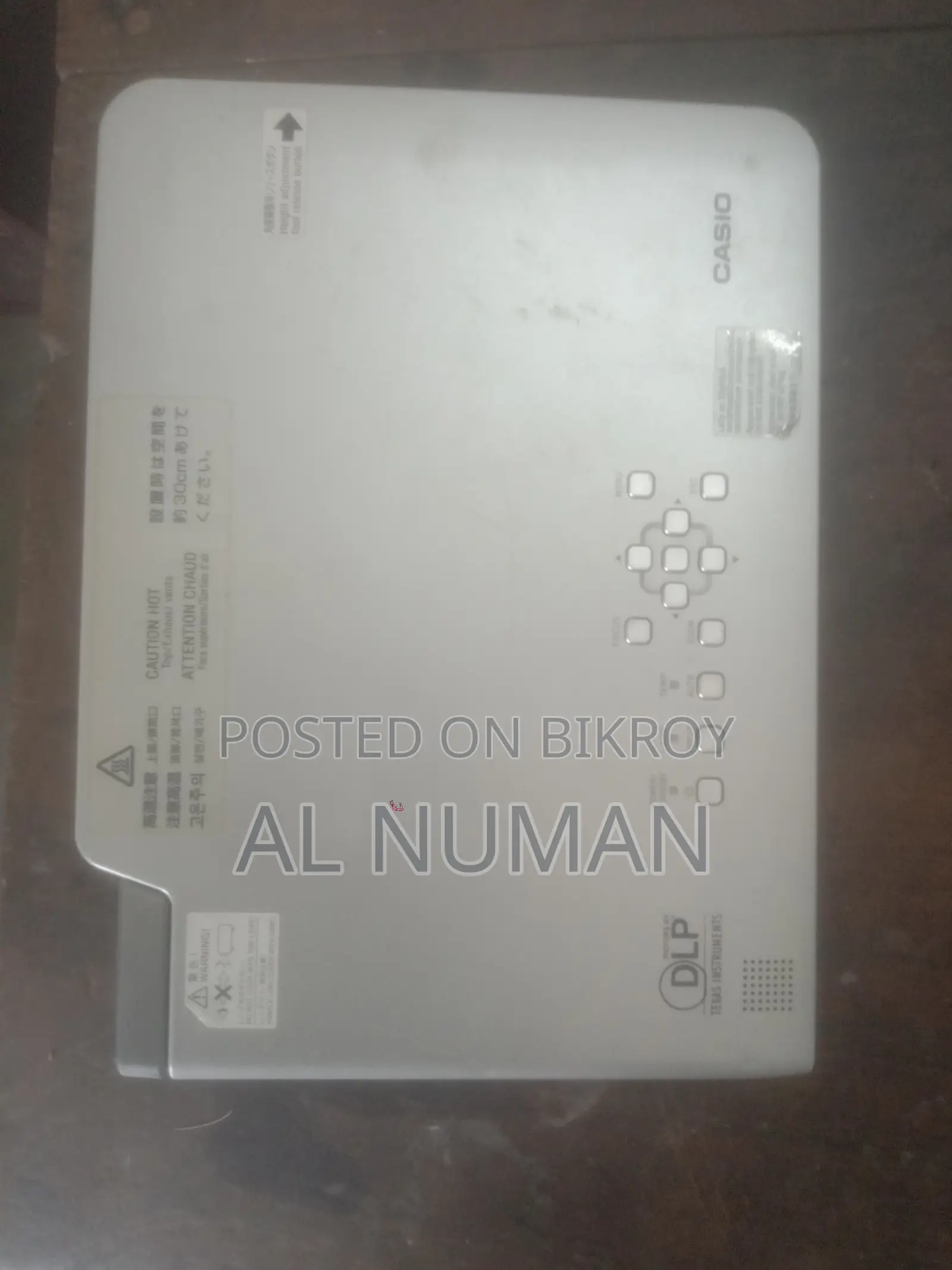কাসিও প্রজেক্টর
