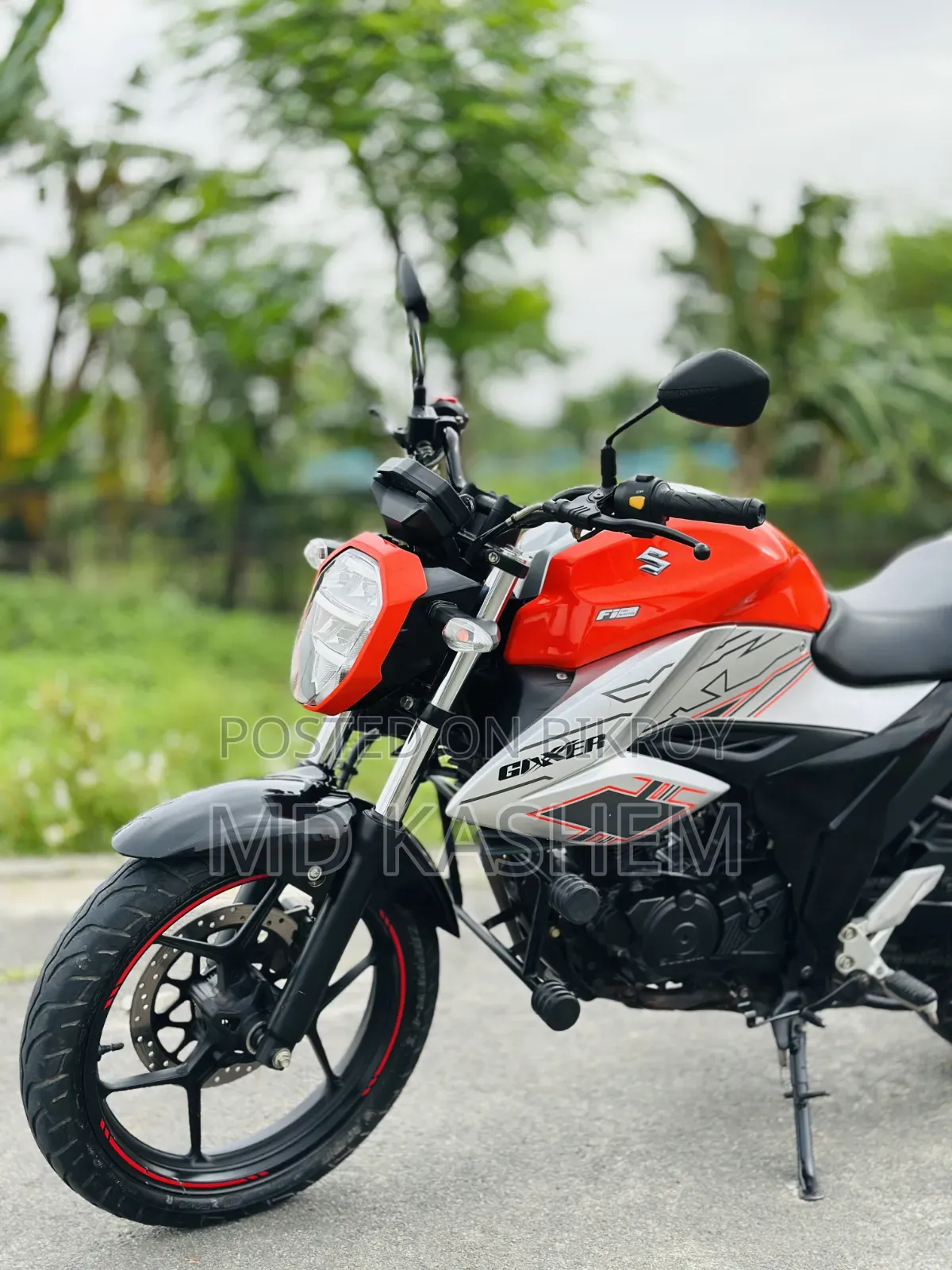 সুজুকি জিক্সার ২০২৪ কমলা