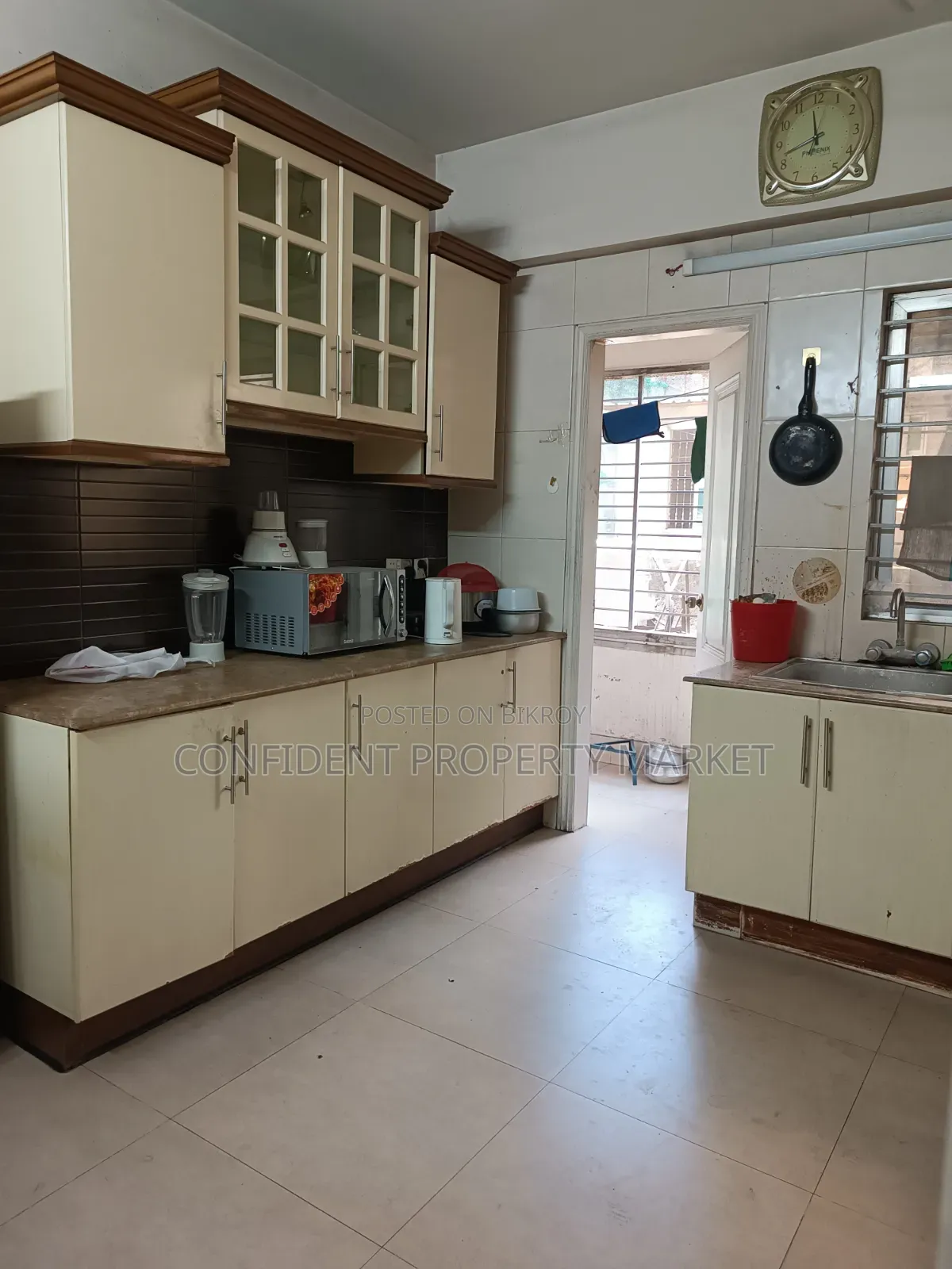 বসুন্ধরায় ৩ বেডরুমের অ্যাপার্টমেন্ট ভাড়ার জন্য