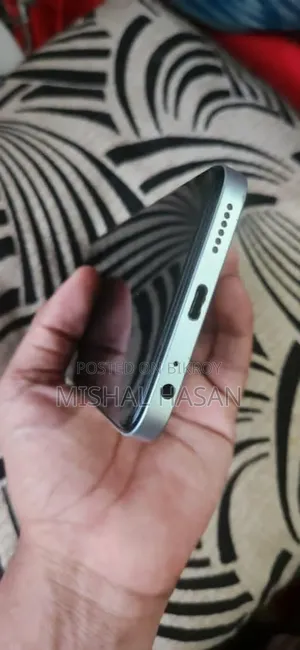 Tecno Spark Go 64 GB White
