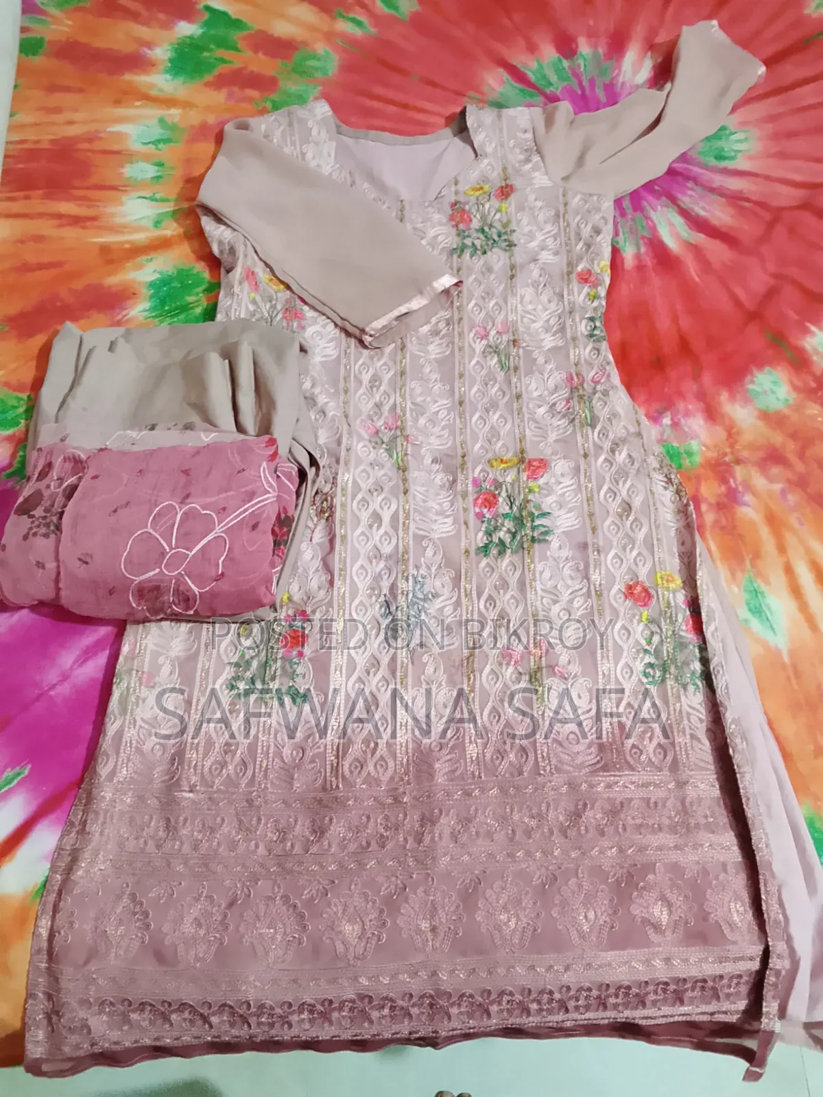 থ্রি পিস