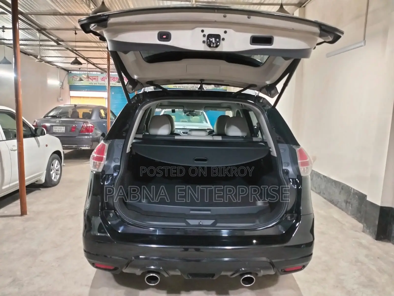 Nissan X-Trail 2.0 Hybrid FWD 2015 Black