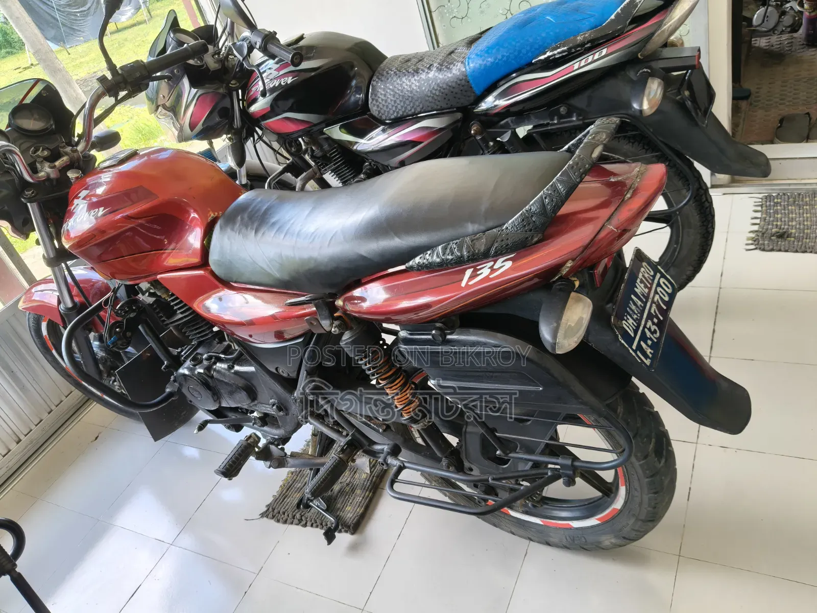 Bajaj Discover 135 2012 Red