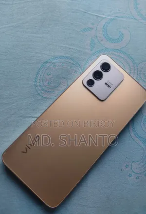 Vivo V23 256 GB Gold