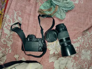 Canon 200d Full Set