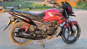 Honda CB 2022 Red