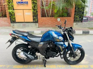ইয়ামাহা এফজেড ২০২২ ব্লু