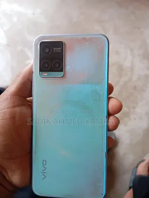 Vivo Y33s 128 GB