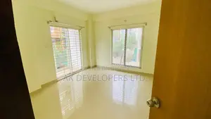 3 Bedroom Apartment in Shwapno Nibash, Basundhara for Sale