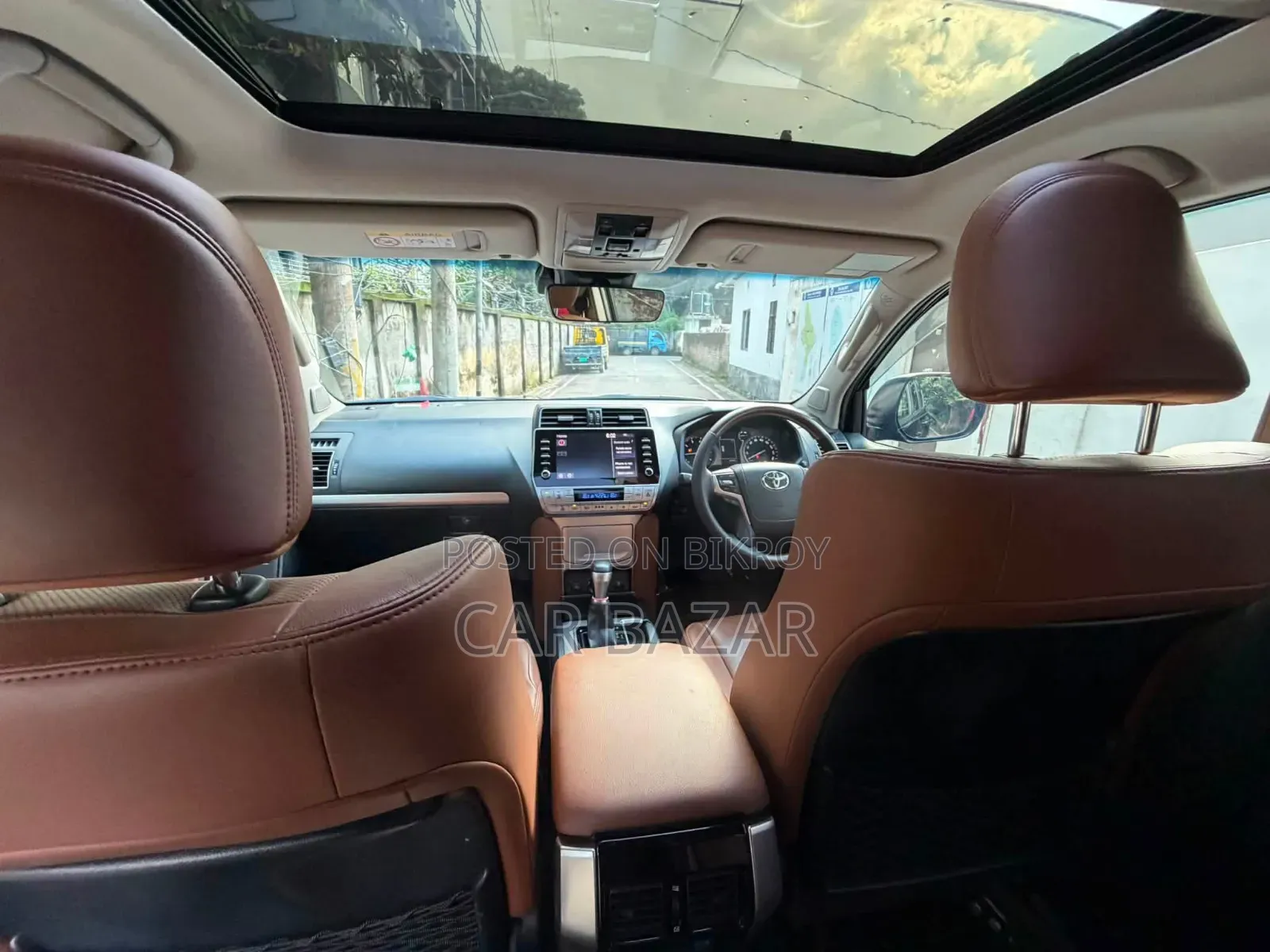 Toyota Land Cruiser Prado 2.7 2022 Black