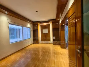 3 Bedroom Apartment in Semi Furnished for Rent