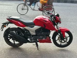 TVS Apache 160 4V 2019 Red