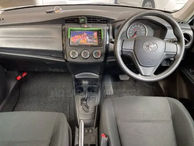 Toyota Axio 2021 White