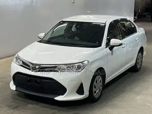 Toyota Axio 2021 White