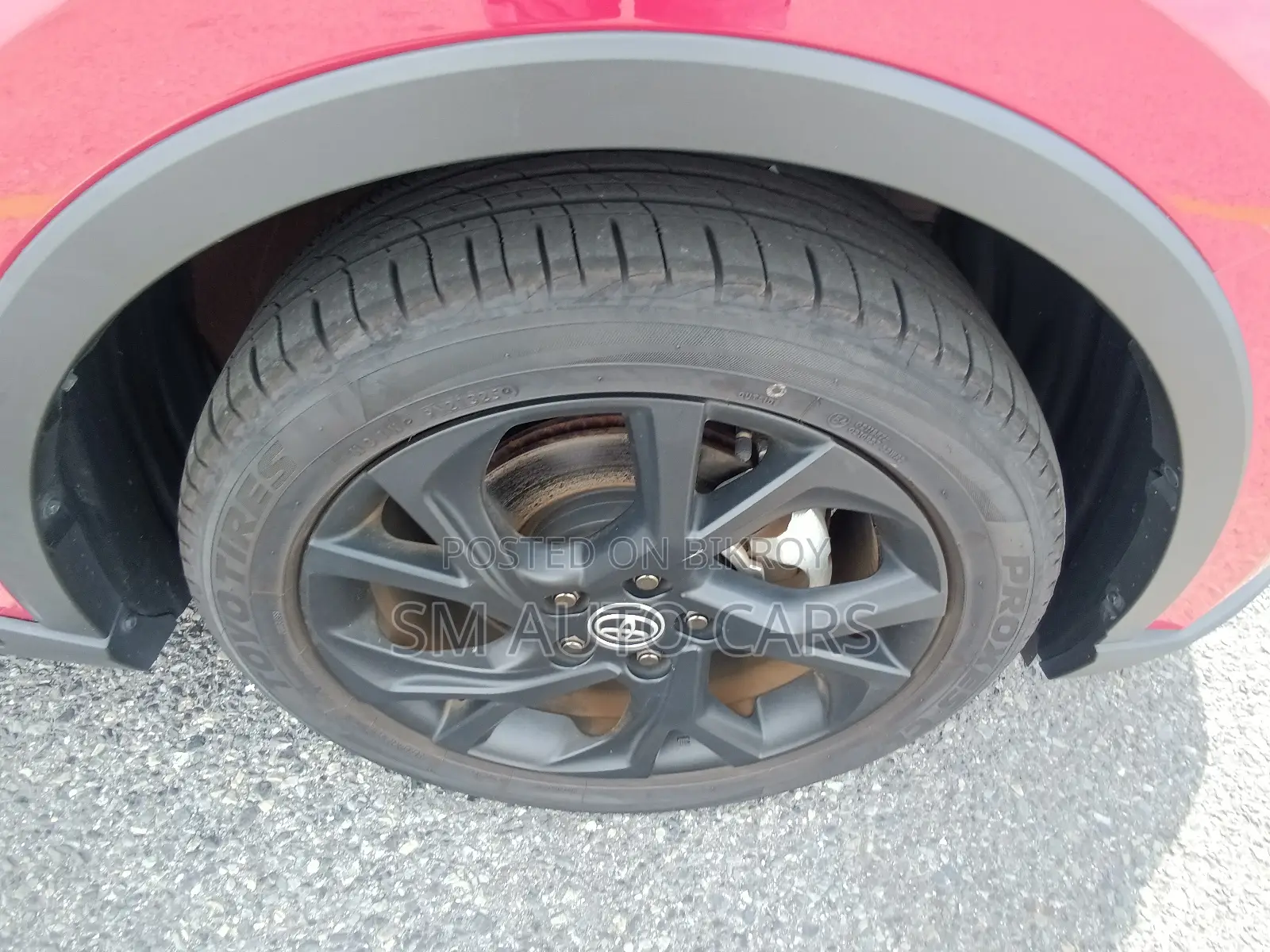 Toyota C-HR 2021 Red