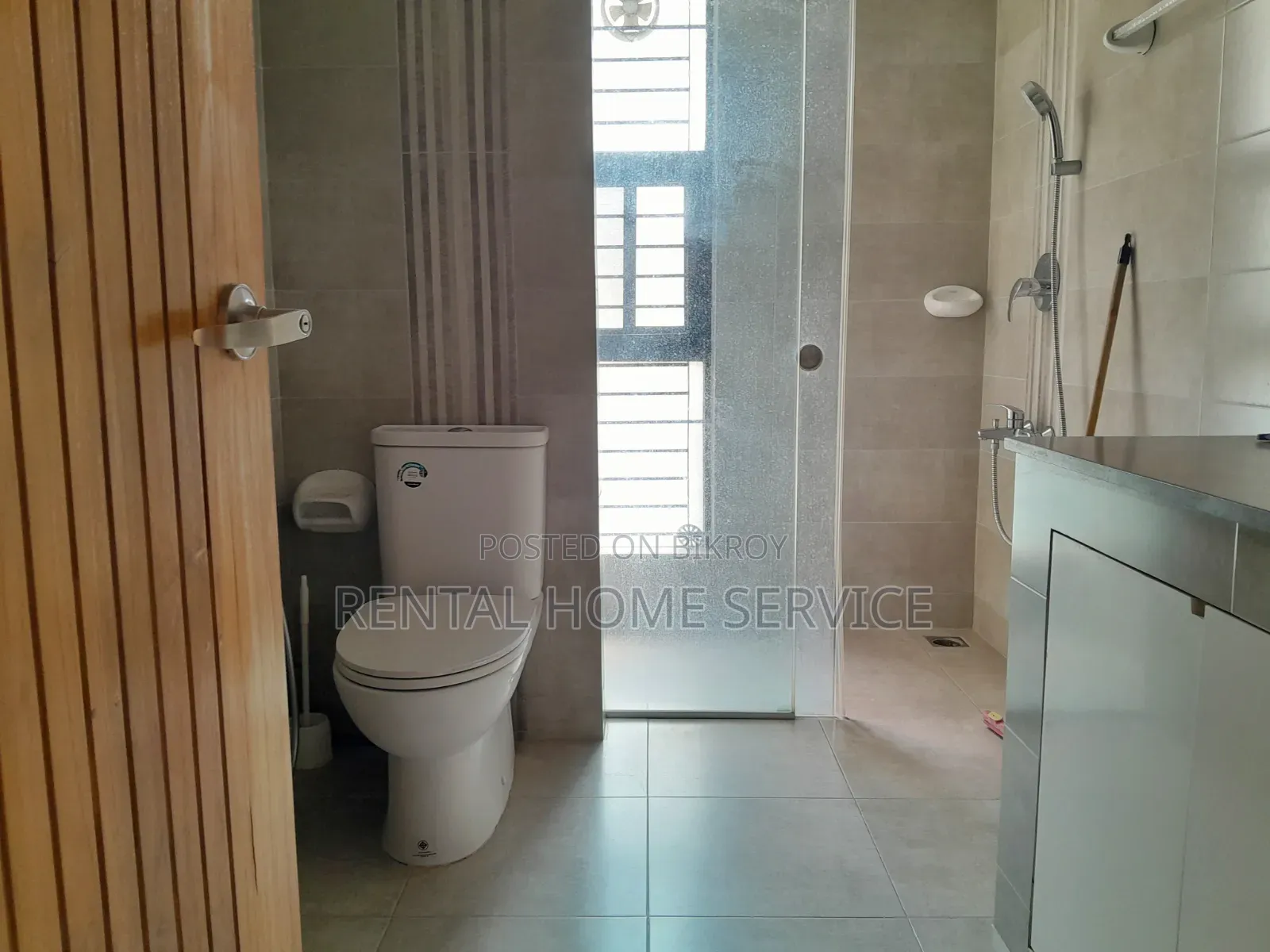 Furnished 3-Bedroom Apartment in Furnished Apartment for Rent