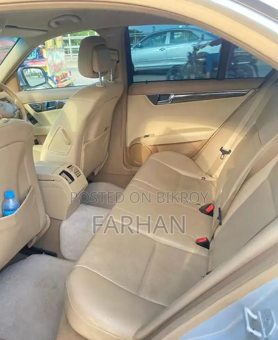 Mercedes-Benz C180 2007 Silver
