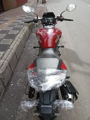 হোন্ডা এক্স-ব্লেড ১৬০ ২০২৬ লাল