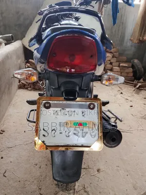 টিভিএস মেট্রো প্লাস ২০১৯ নীল