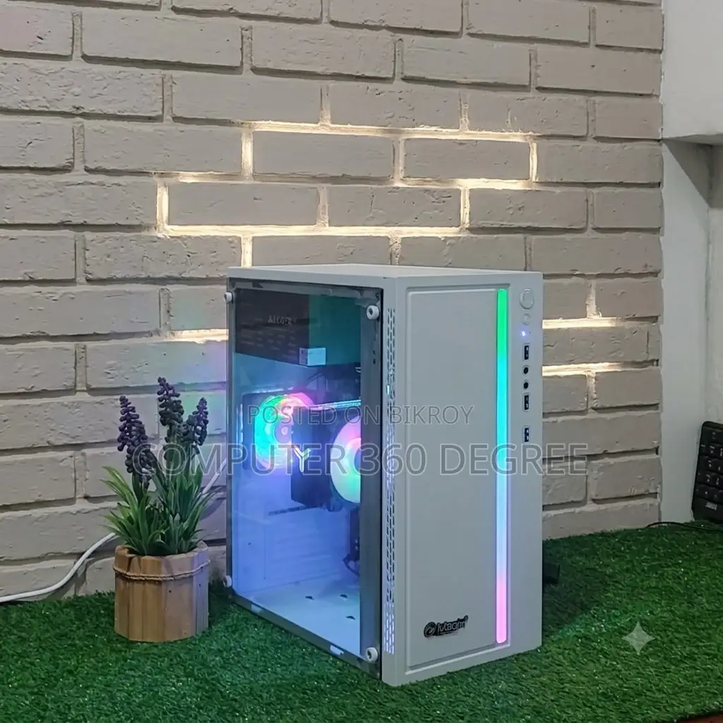 Desktop Computer 8GB Intel Core i7 HDD 500GB