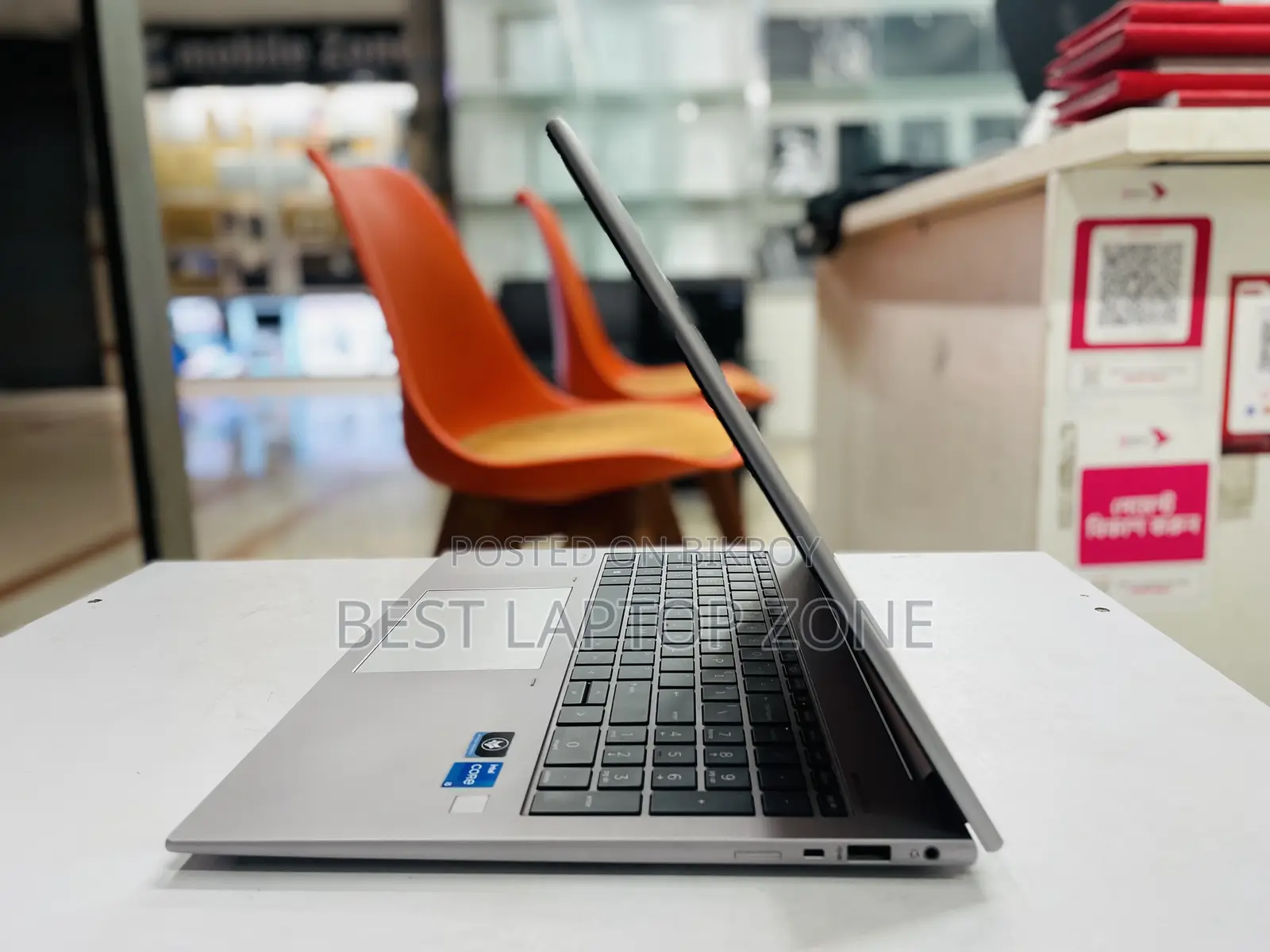 HP Laptop 8GB Intel Core i5 512GB SSD