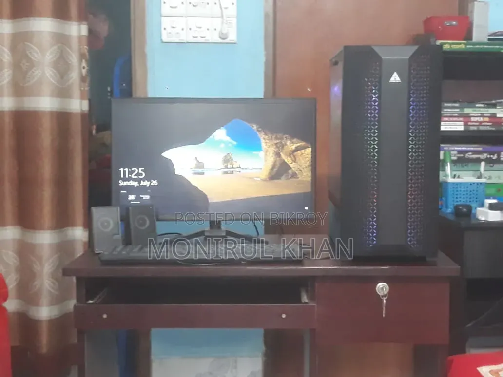 Desktop Computer 8GB SSD 256GB