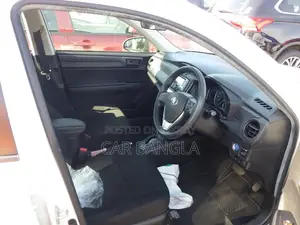 Toyota Axio 2021 White