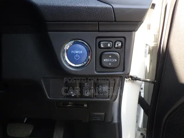 Toyota Axio 2021 White