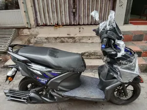 Yamaha 2025 Black