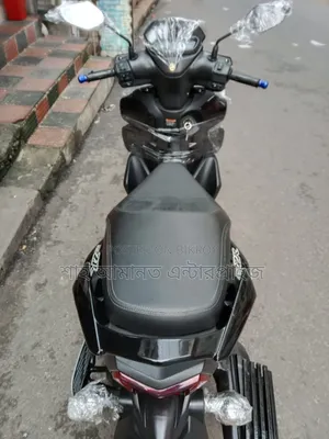 Yamaha 2025 Black