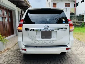 Toyota Land Cruiser Prado 2.7 VVT-i 2015 Pearl