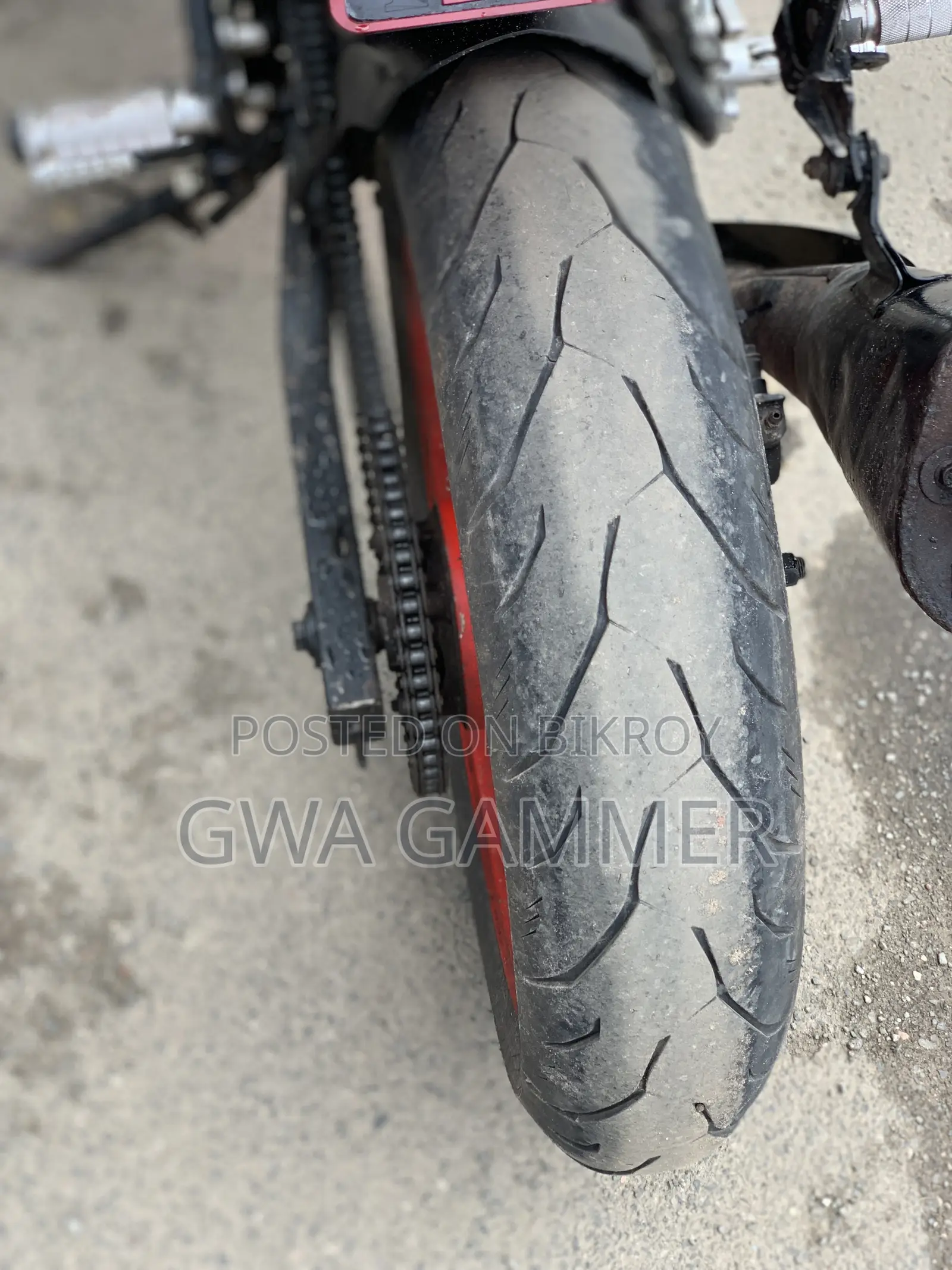 সুজুকি জিএসএক্স-আর১৫০ ২০১৮ কালো