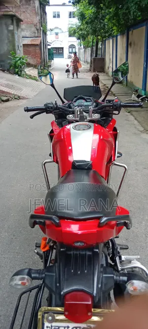 Yamaha YZF-R 2015 Red