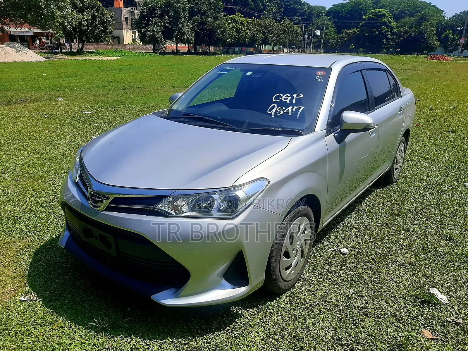 New Toyota Axio 1.3 X Two-Wheel Drive 2019 Silver