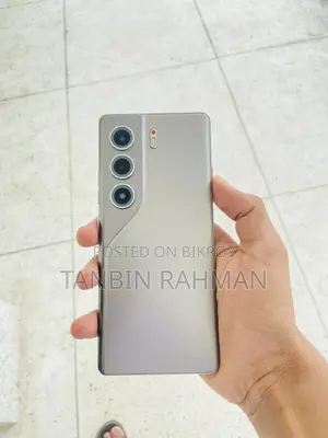 Tecno Camon 40 Pro 4G 256 GB Silver