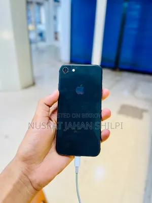 অ্যাপল আইফোন ৮ ২৫৬ জিবি হোয়াইট