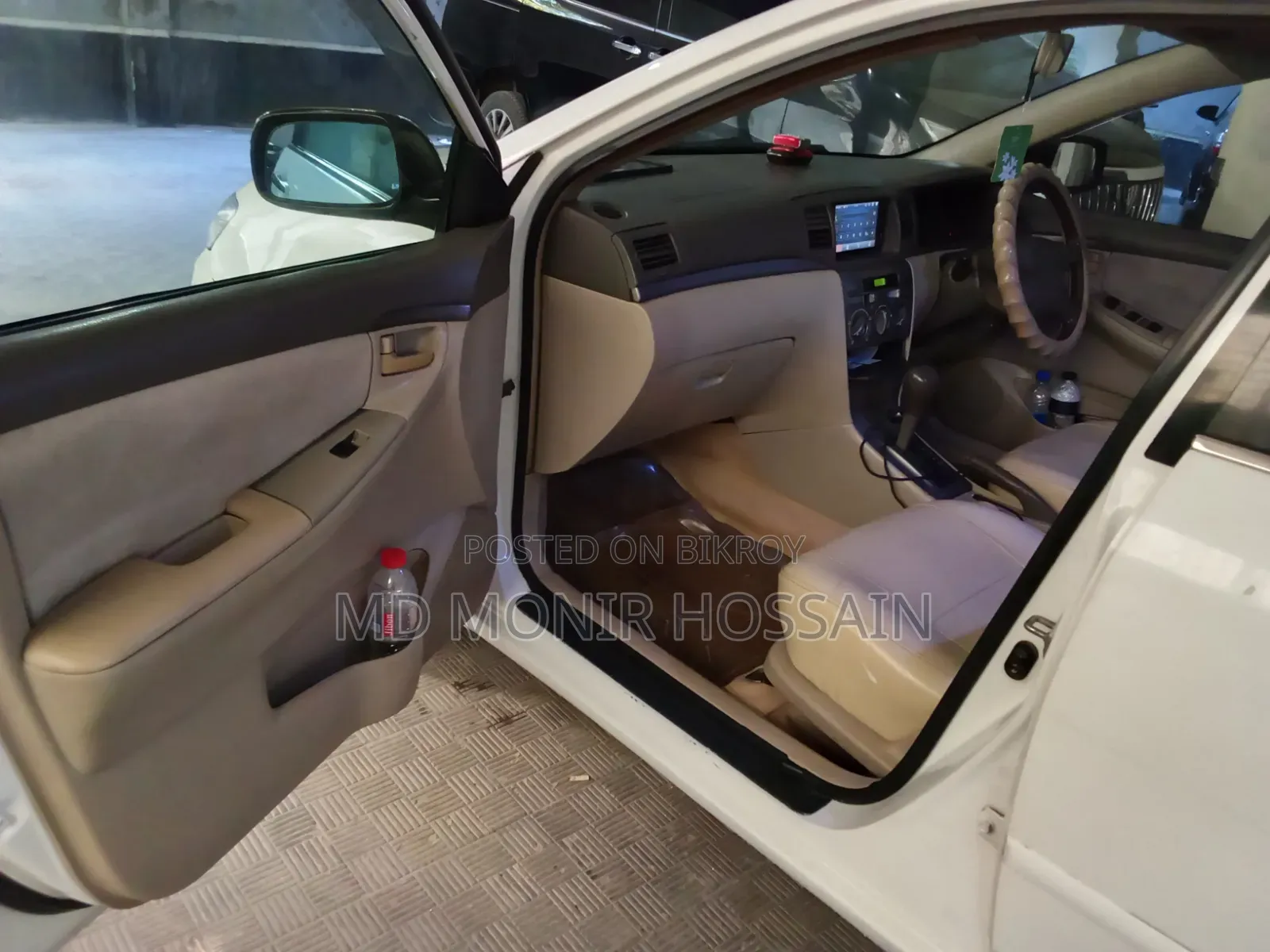 Toyota Corolla 2004 White