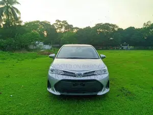New Toyota Corolla Fielder 1.5 Hybrid FWD 2018 Silver