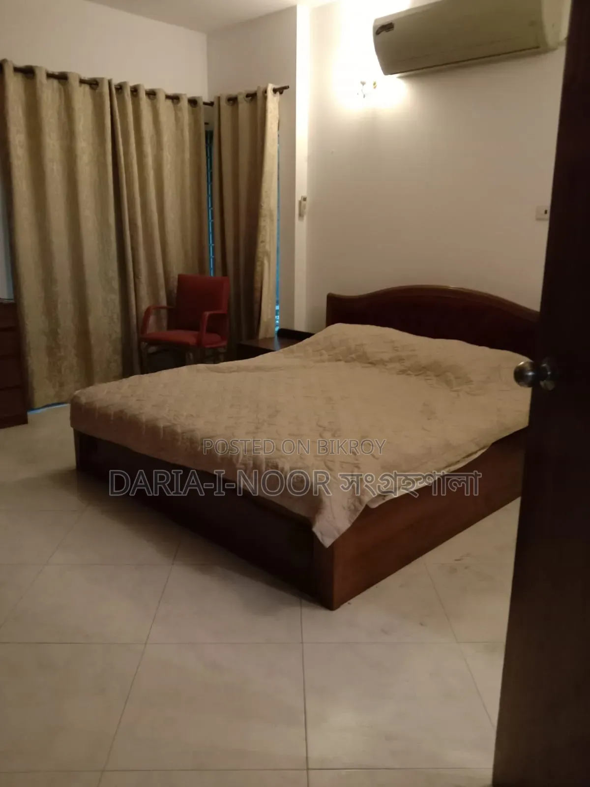 গুলশানে ৩ বেডরুমের অ্যাপার্টমেন্ট বিক্রয়